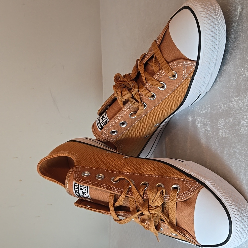 Converse CTAS Ox Sneakers Style A08586F Gingersnap White Men's US 11.5